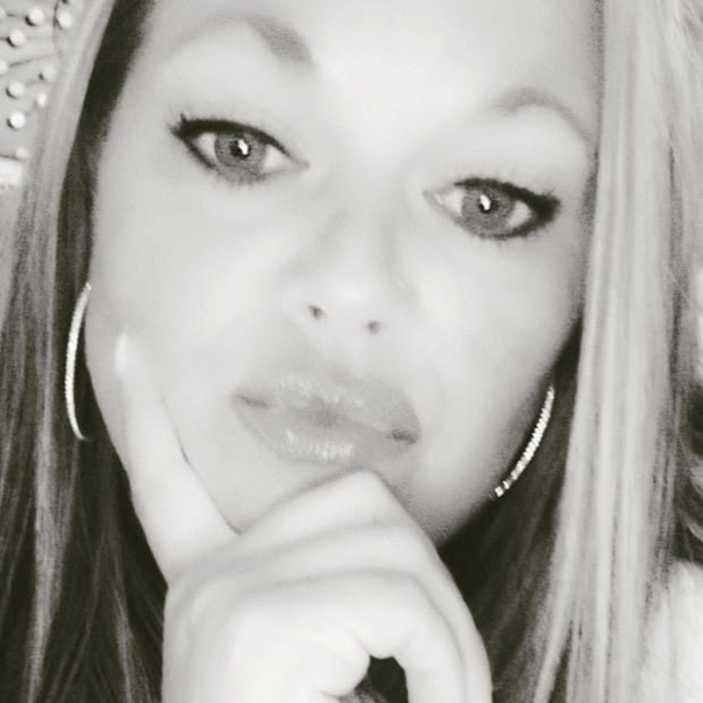 Meet your Posher, Jenny